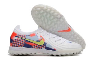 Kopačky Nike Phantom Luna Elite TF Bílý Barvitý